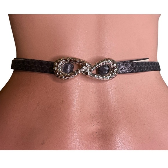 Vintage Leather Gray Skinny Belt with Dimpled Silver Metal Clasp - Picture 1 of 4